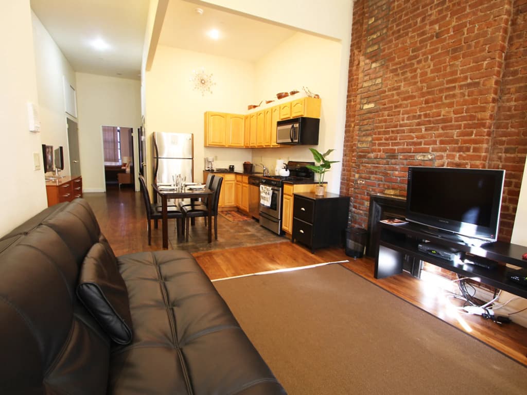 Clayton - photo 3