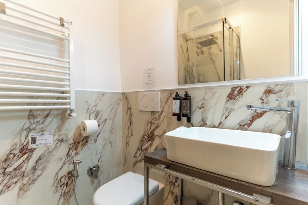 Ricci Rooms Nazionale - photo 9