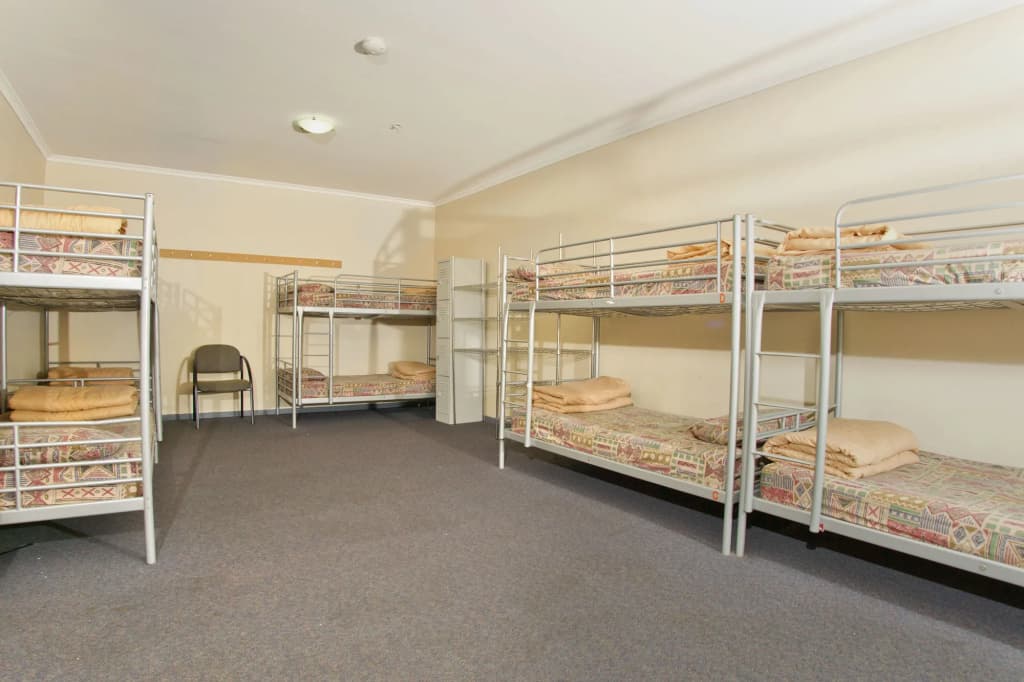 Elizabeth Hostel - photo 11
