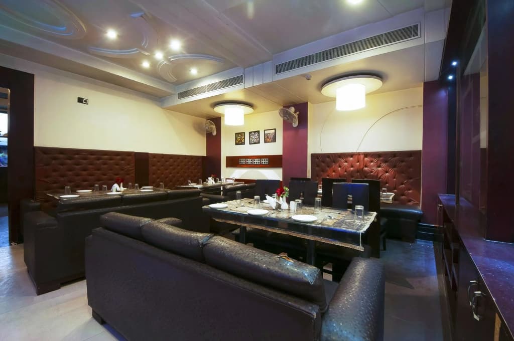 Hotel Delhi 37 - photo 18