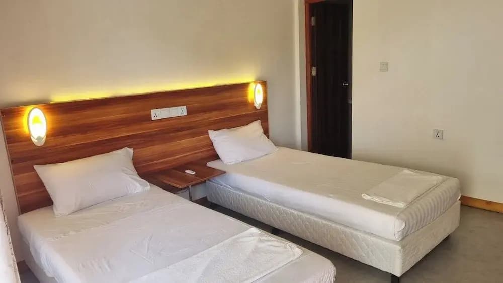 Avanti Surf & Stay - photo 5