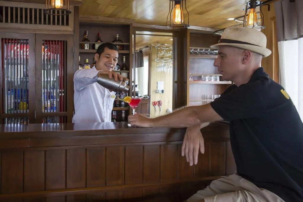 Secret Halong Cruise - photo 14