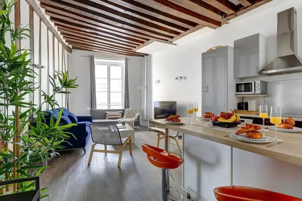 Charming 1BR in Saint-Germain Sleeps 4 - photo 10