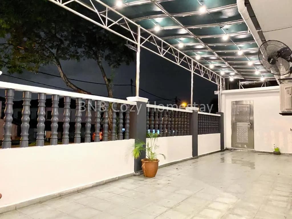BNB Cozy Homestay @ Bdr Country Homes (Corner Hse) - photo 1