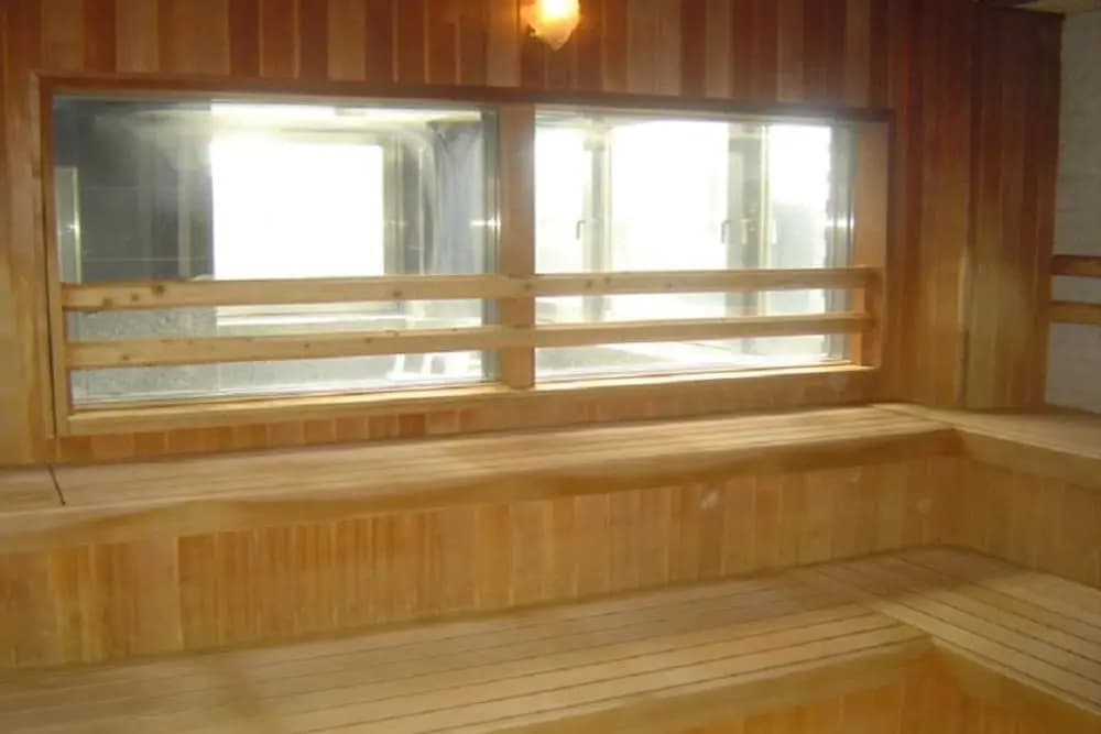 Sauna & Capsule Hotel Dandy – Caters to Men - photo 19