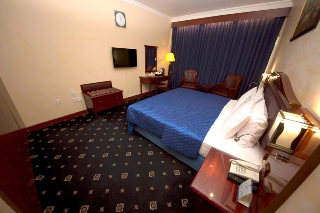 Mount Royal Hotel - photo 22