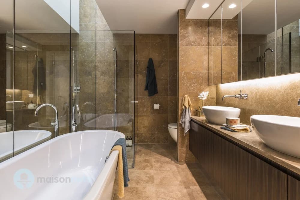 3BR Sydney Harbourside Home/Rooftop Pool & Parking - photo 9