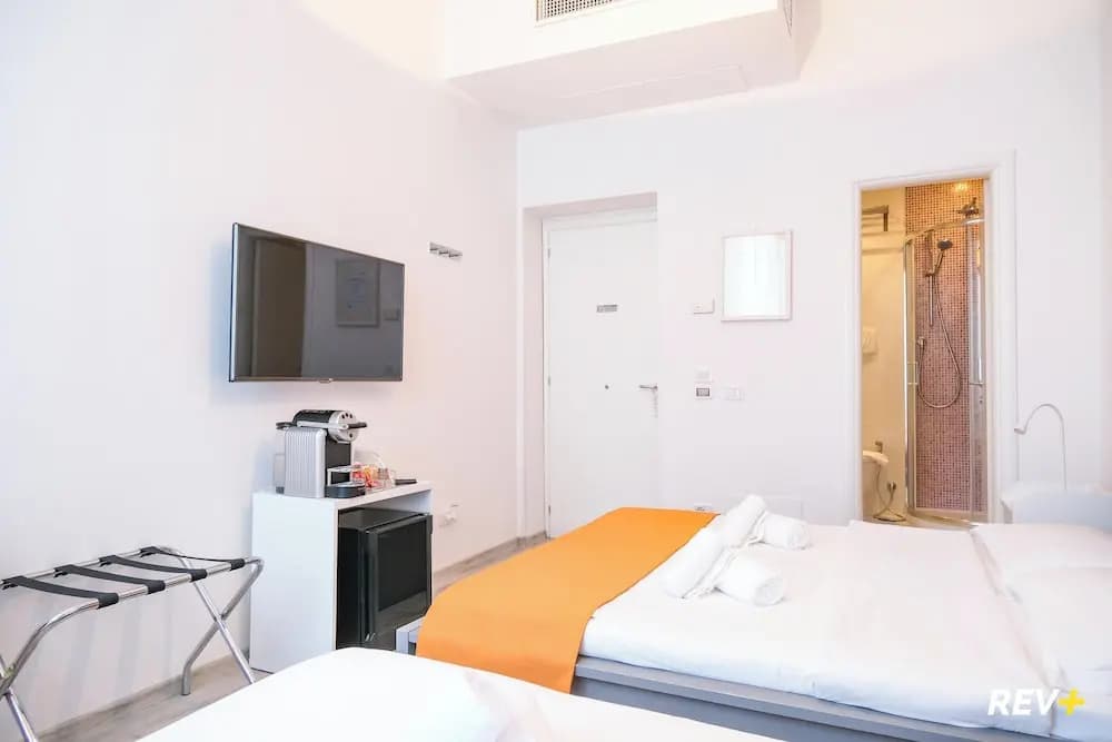 Viale Giulio Cesare Guest House - photo 15