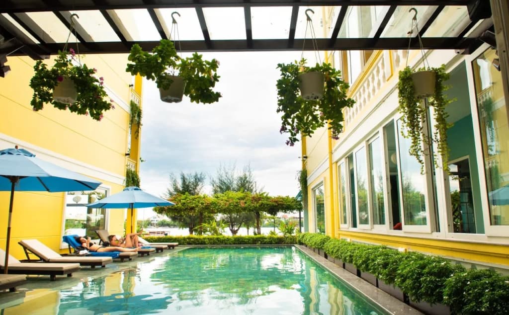 Triple Riverside Villa Hoian - photo 19