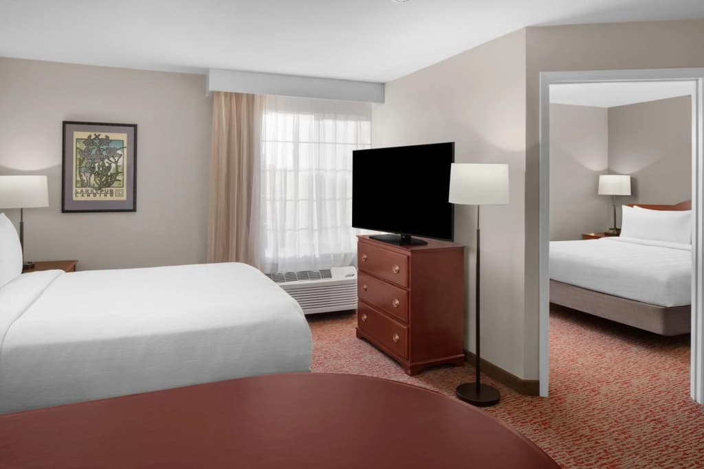 Larkspur Landing Extended Stay Suites South San Francisco - photo 3