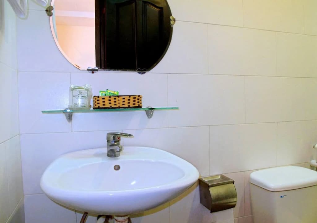 Cuong Long Hotel - photo 10
