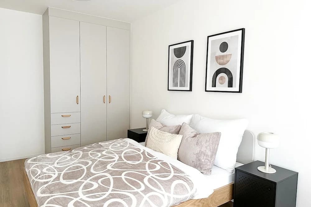 Charming Holesovice Apartment - photo 1