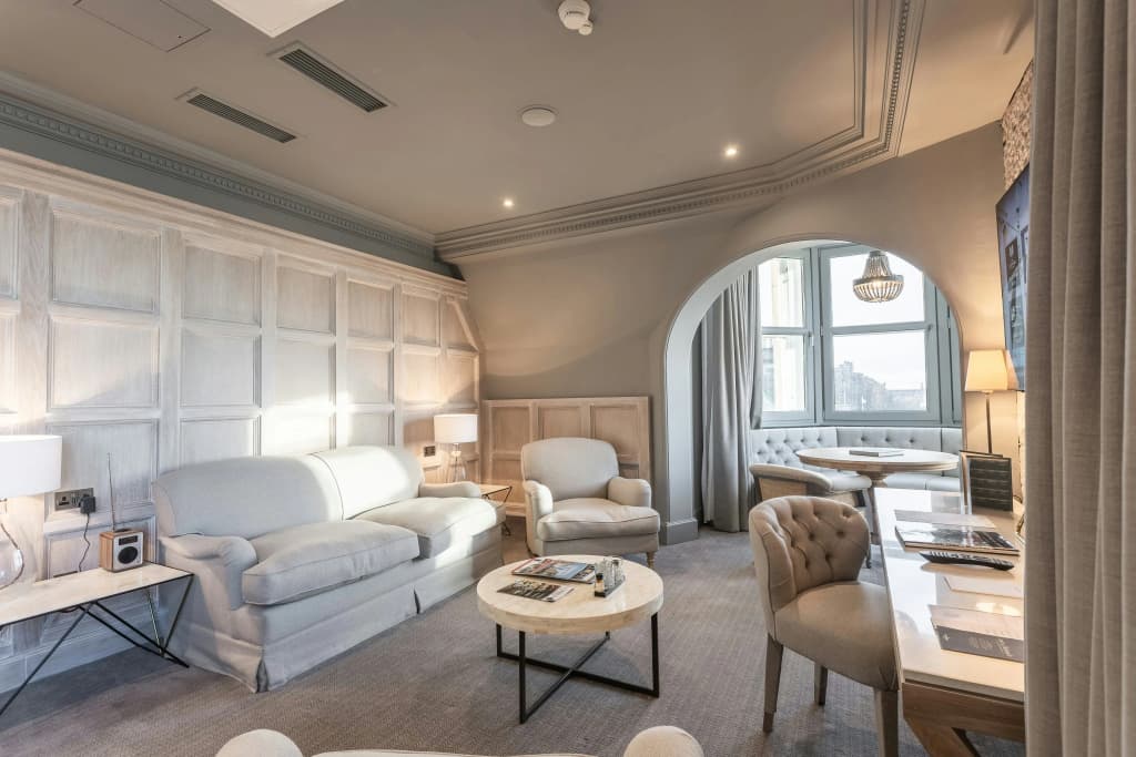 The Scotsman Hotel - photo 36