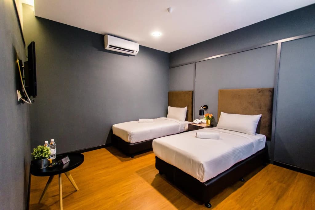 Jenjarom Boutique Hotel - photo 3