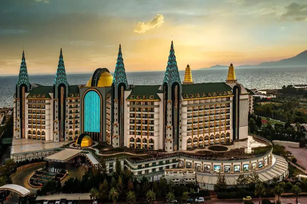 Delphin Imperial - photo 1