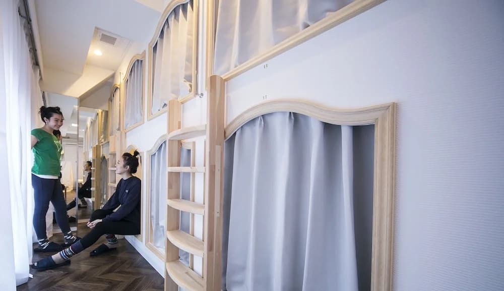 Alice in the Mirror Hostel - photo 9