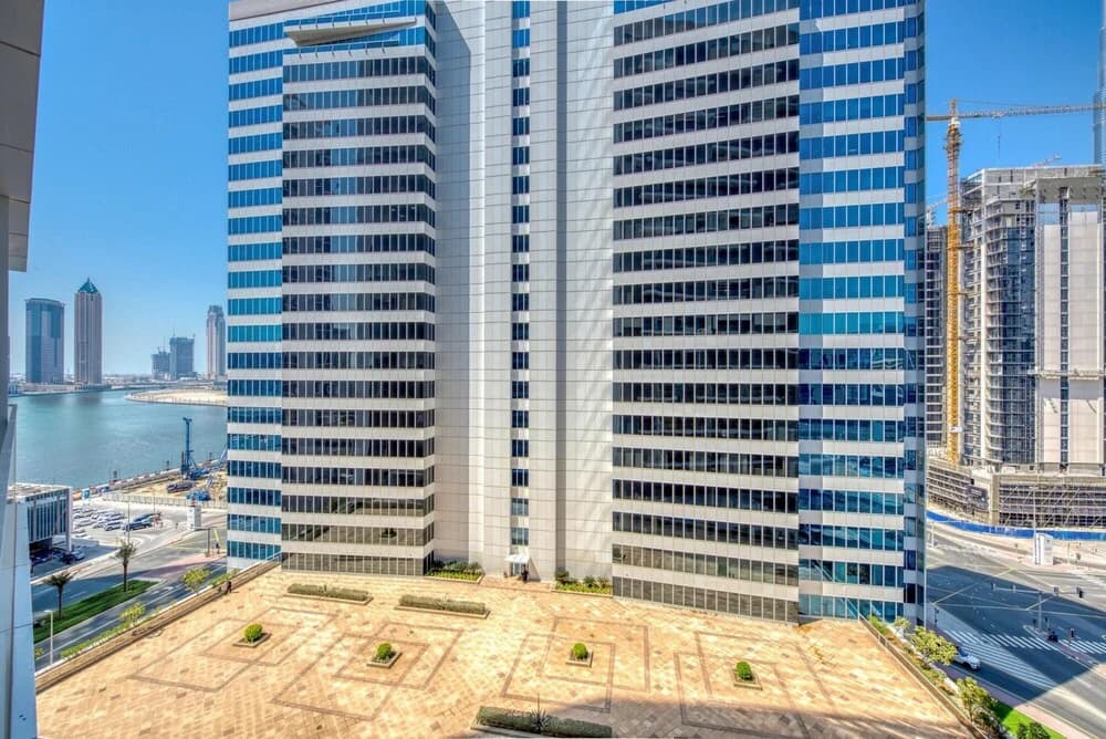 Luxury Studio w Burj Khalifa Vw in Business Bay - photo 10