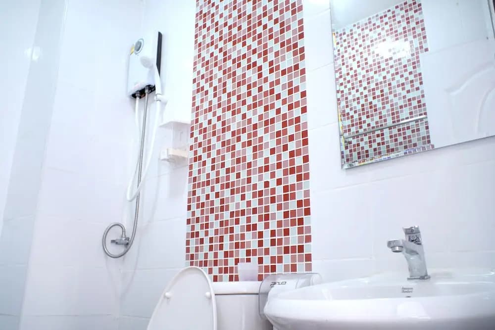 The Hattrick Hostel - photo 9