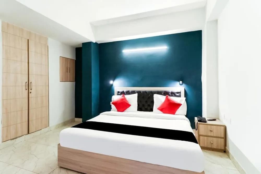 Hotel Nazeer by Adb Rooms - photo 3