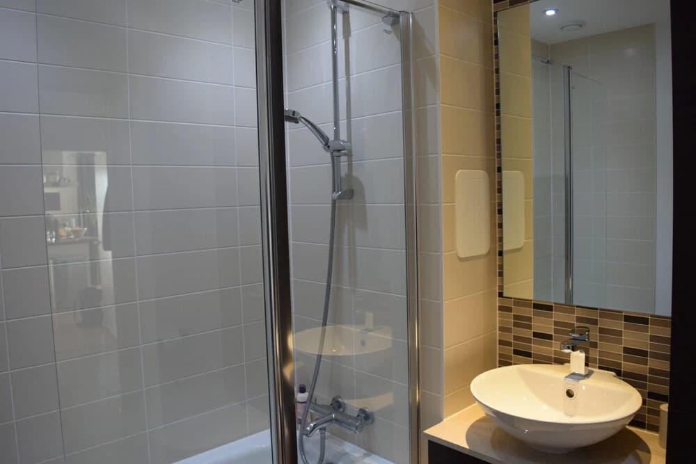 Abbotts Wharf Apartment - photo 6