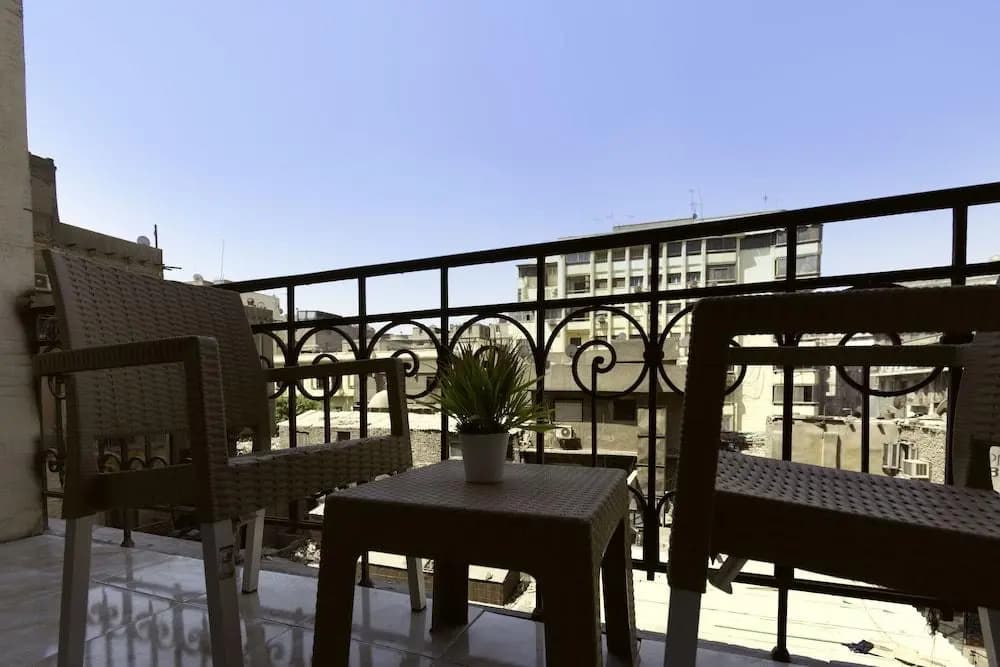 Australian Deluxe Hostel - photo 12