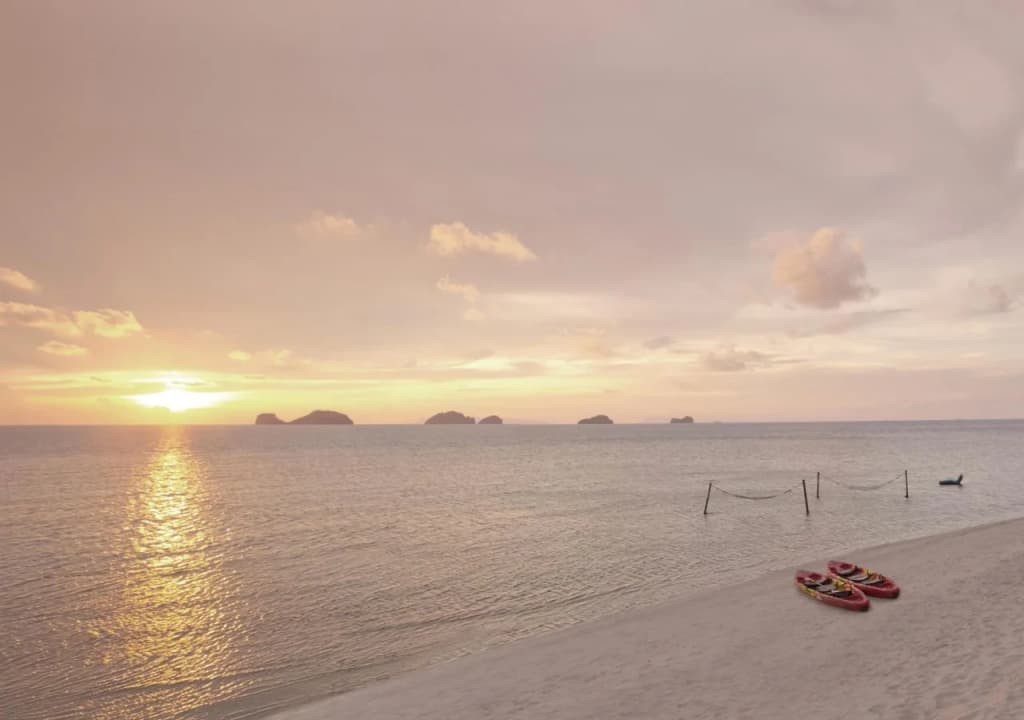 Conrad Koh Samui Resid (correct code 147724) - photo 16