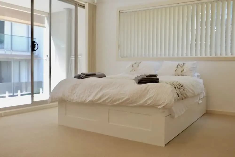 Spacious Studio by the Beach in Manly - photo 1