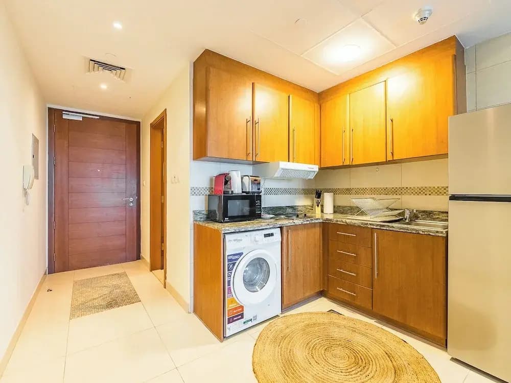 Stylish Studio Escape in the Heart of JLT - photo 25