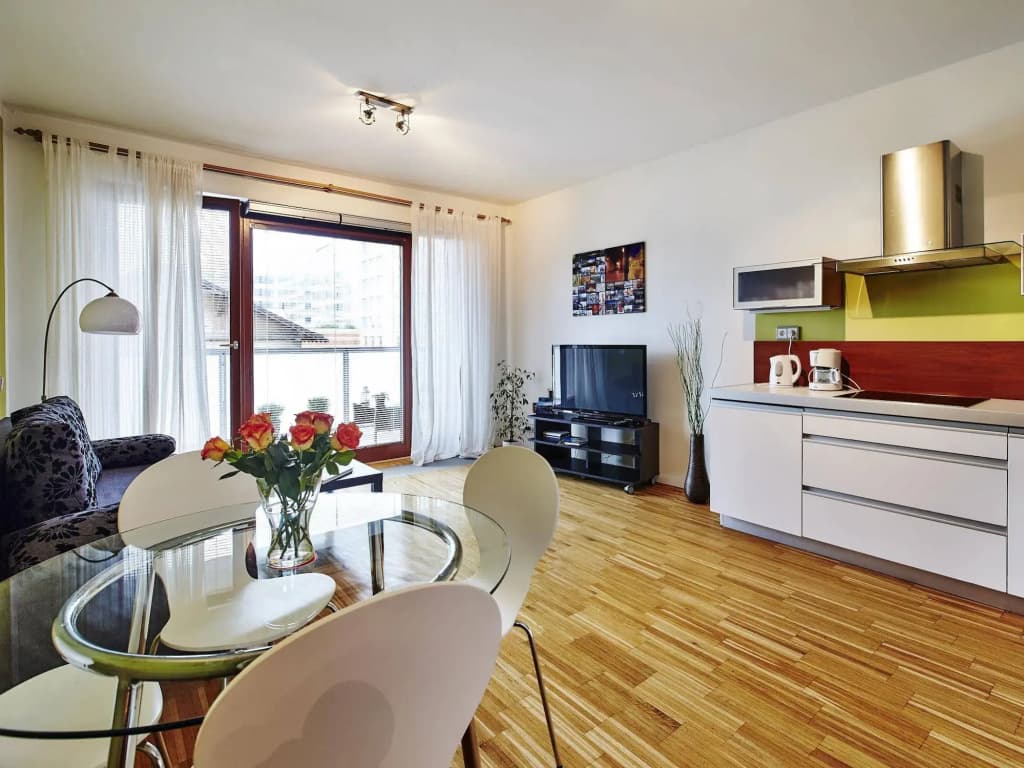 Waterfront Apartments - photo 2