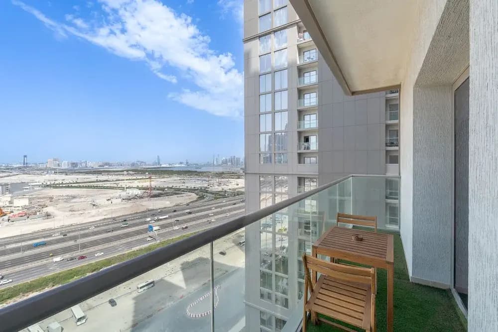 Lavish 2BR Apartment in Sobha Creek Vistas Reserve - photo 25