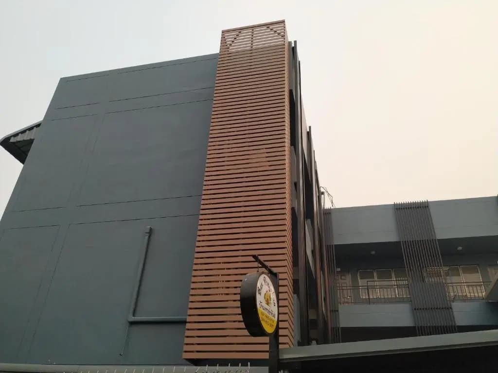 Ban Pongphan - main photo