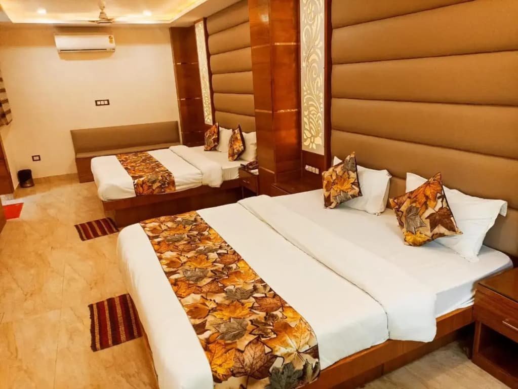 krishnaDxInn Guest House - photo 4