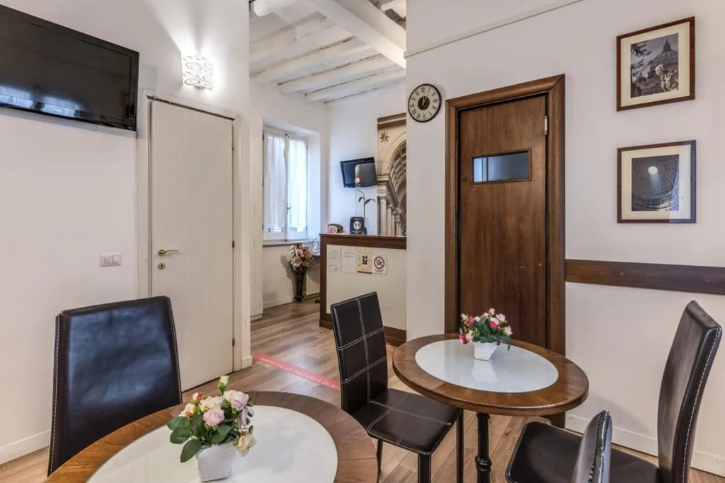 Condotti Inn - photo 13