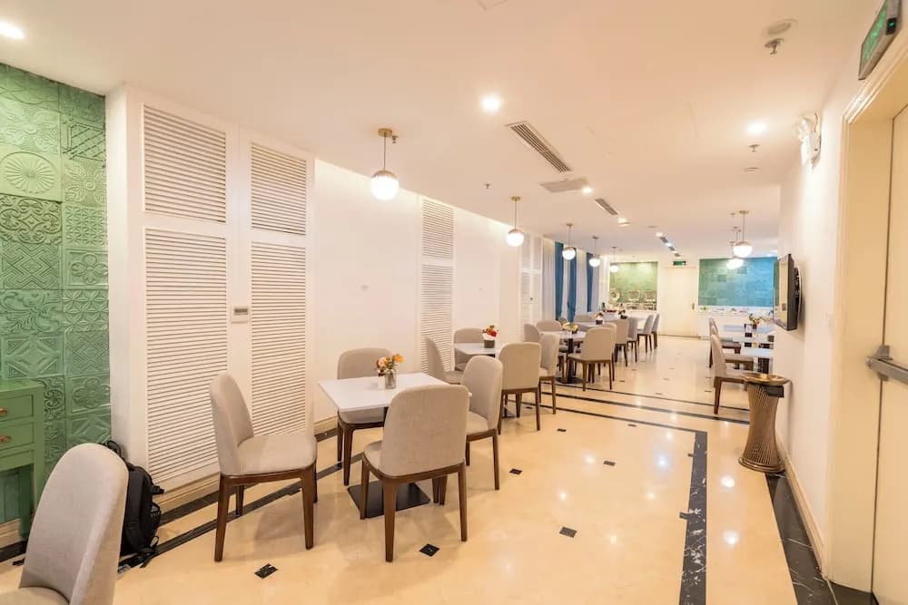 Minasi HanoiOi Lakeside Hotel - photo 17
