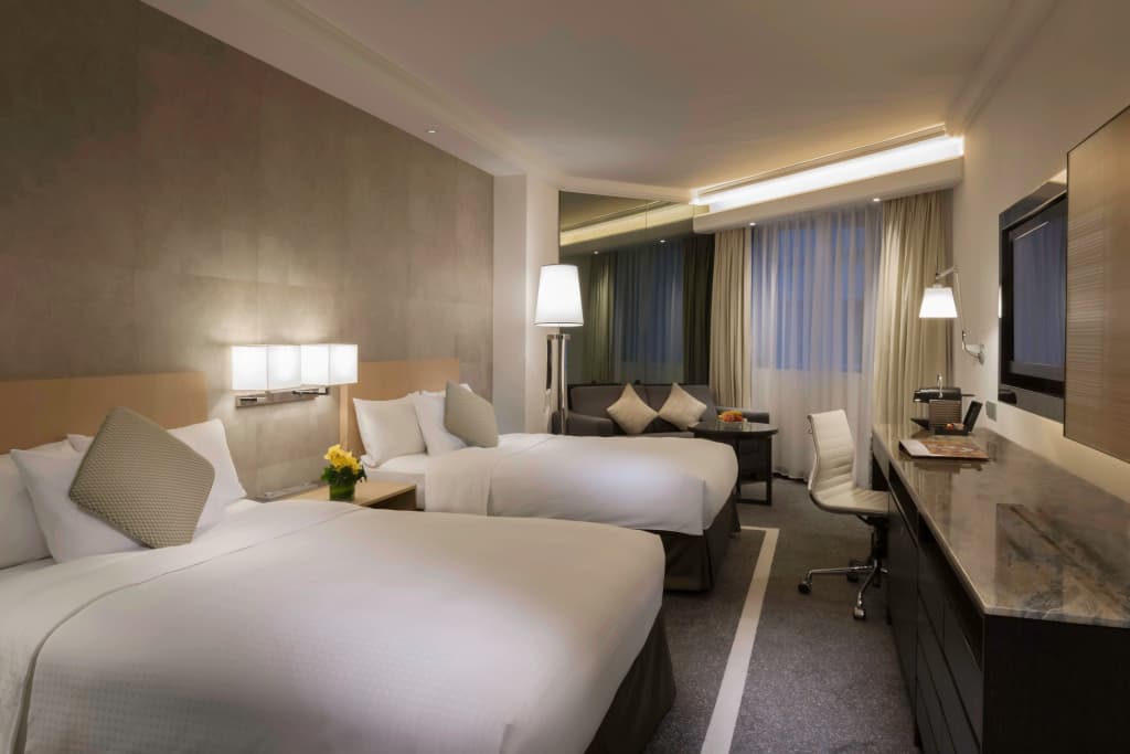 Gateway Hotel - photo 22