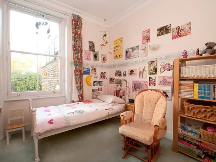 Veeve  Roderick Road 5 Bed Family Home Hampstead - photo 7