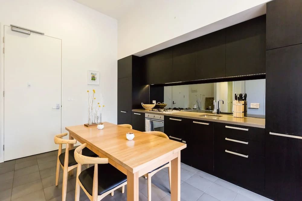 GEORGE, 1BDR North Melbourne Apartment - photo 11