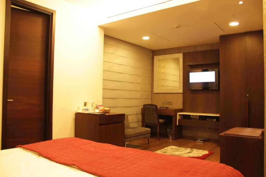 The Nanee Suites - photo 39