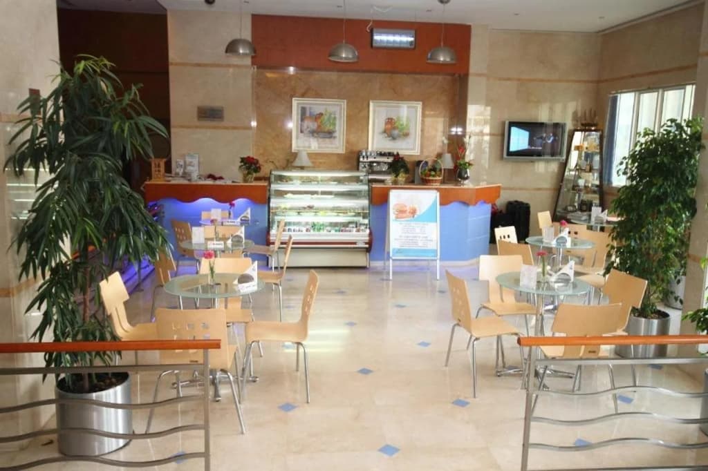 Lavender Hotel Sharjah - photo 18