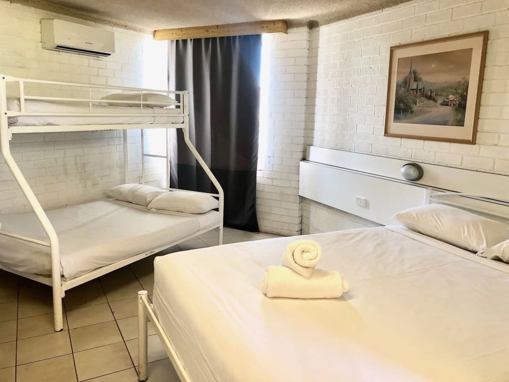 Marco Polo Motor Inn Sydney - photo 20