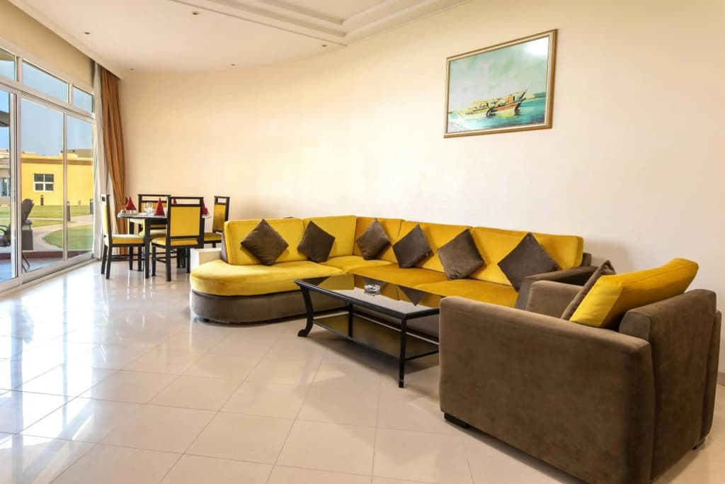 Royal Beach Hotel & Resort - photo 4