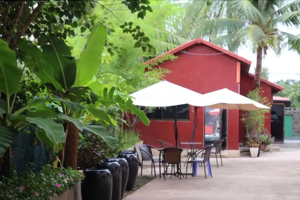 Hagios Global Guesthouse - photo 13