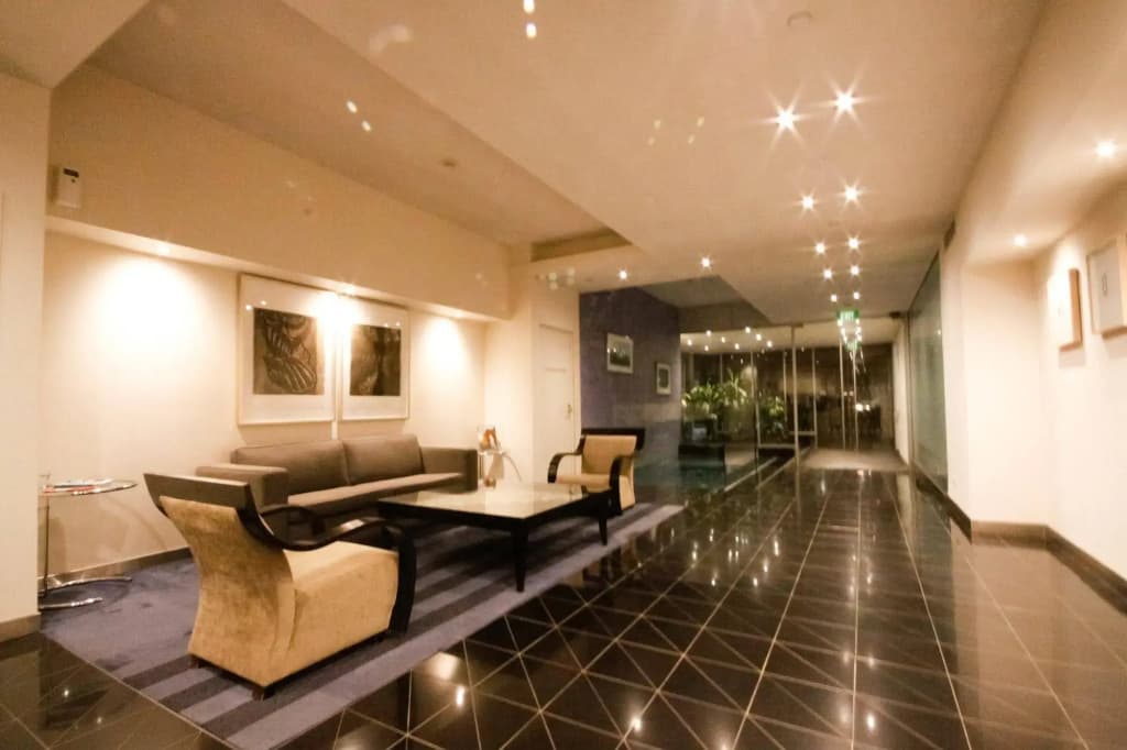 Amazing City Apartment - photo 12