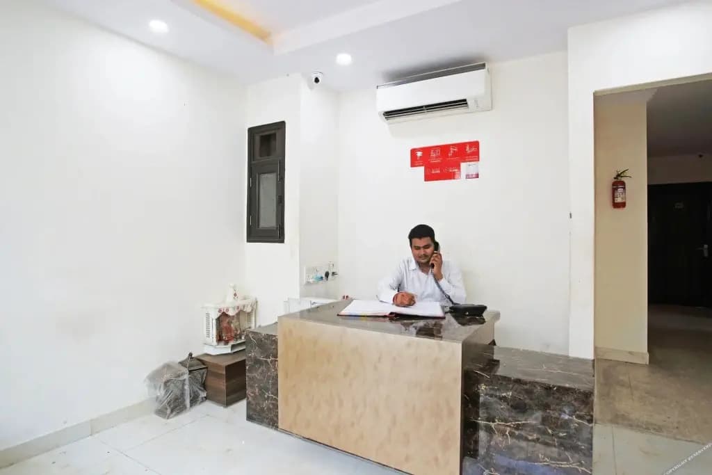 South Continental B&B by OYO Rooms - photo 9