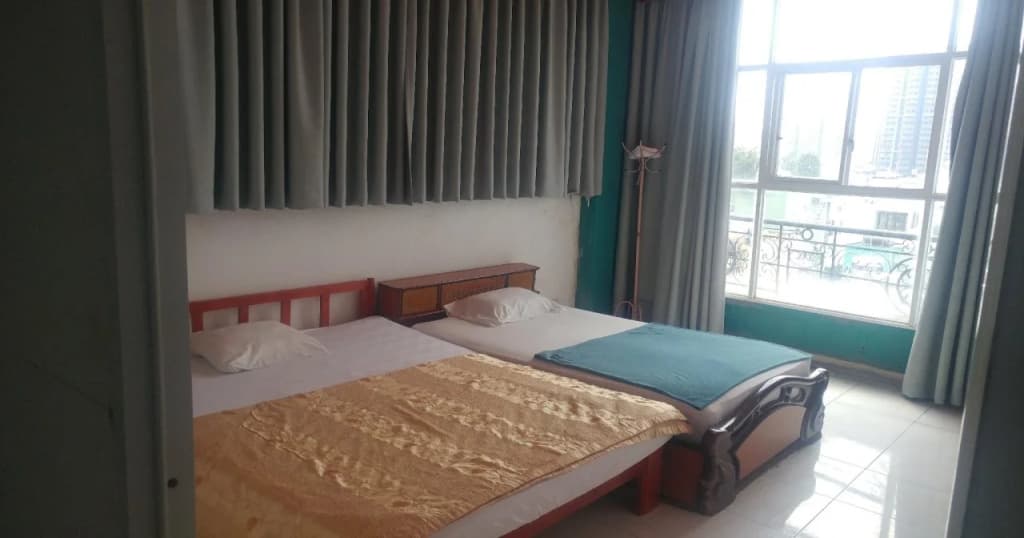 Ngan Long Hotel - photo 2