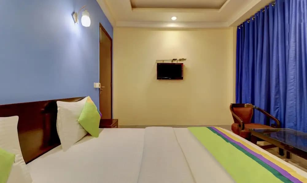 Hotel Sai International - photo 11