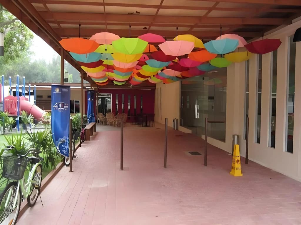 Merlin Hotel - photo 15