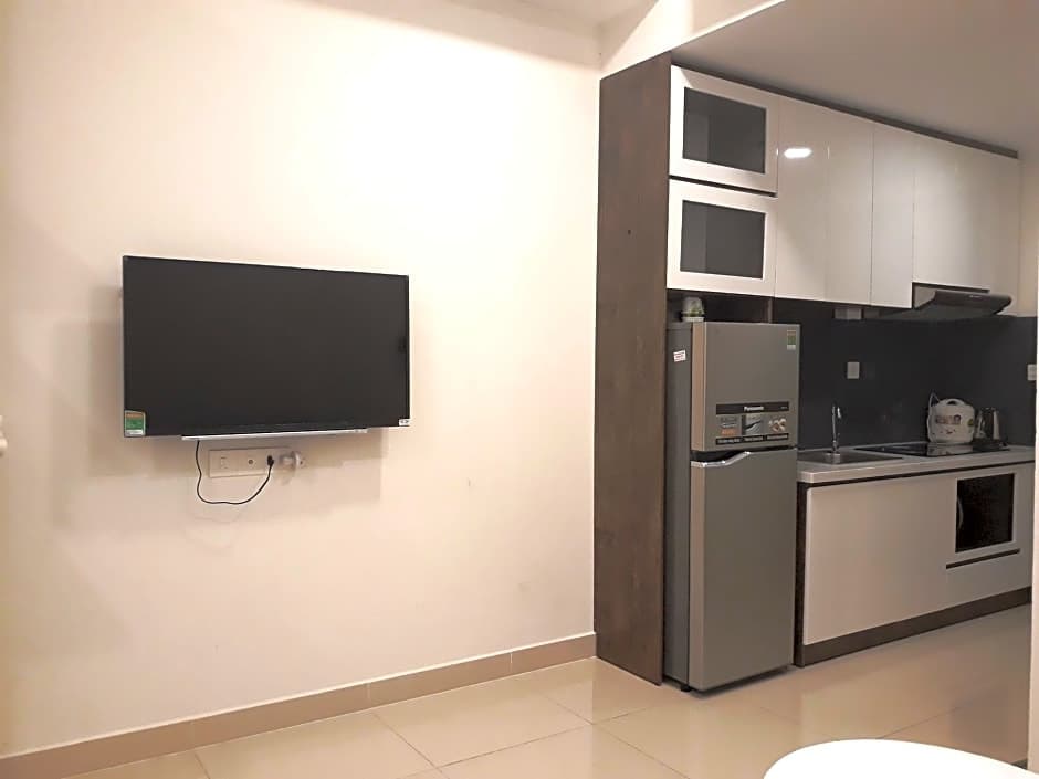 River Gate Apartment - photo 28