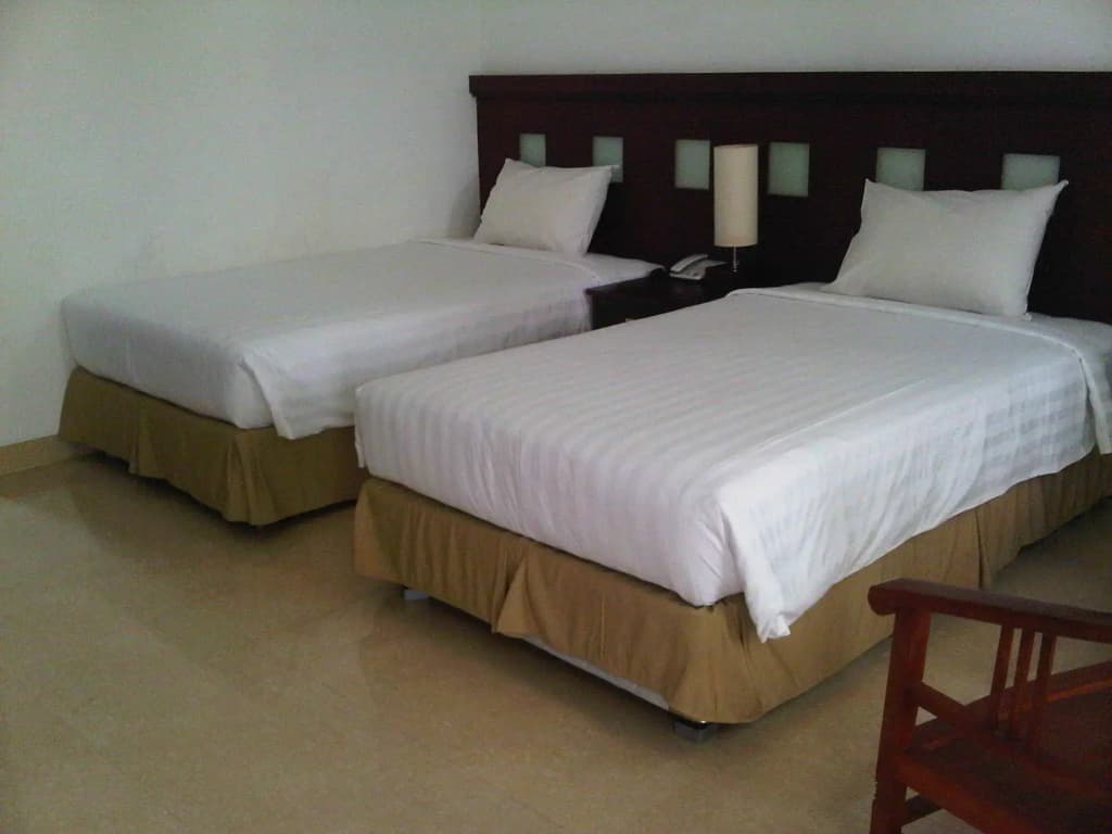 Grand City Inn - photo 6