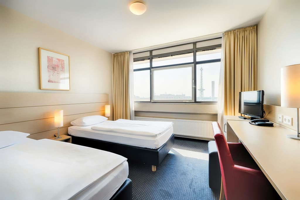 Enjoy Hotel am Studio - photo 4